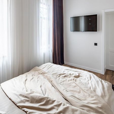 Romari Таманська 12 Apartment ลวีฟ ภายนอก รูปภาพ