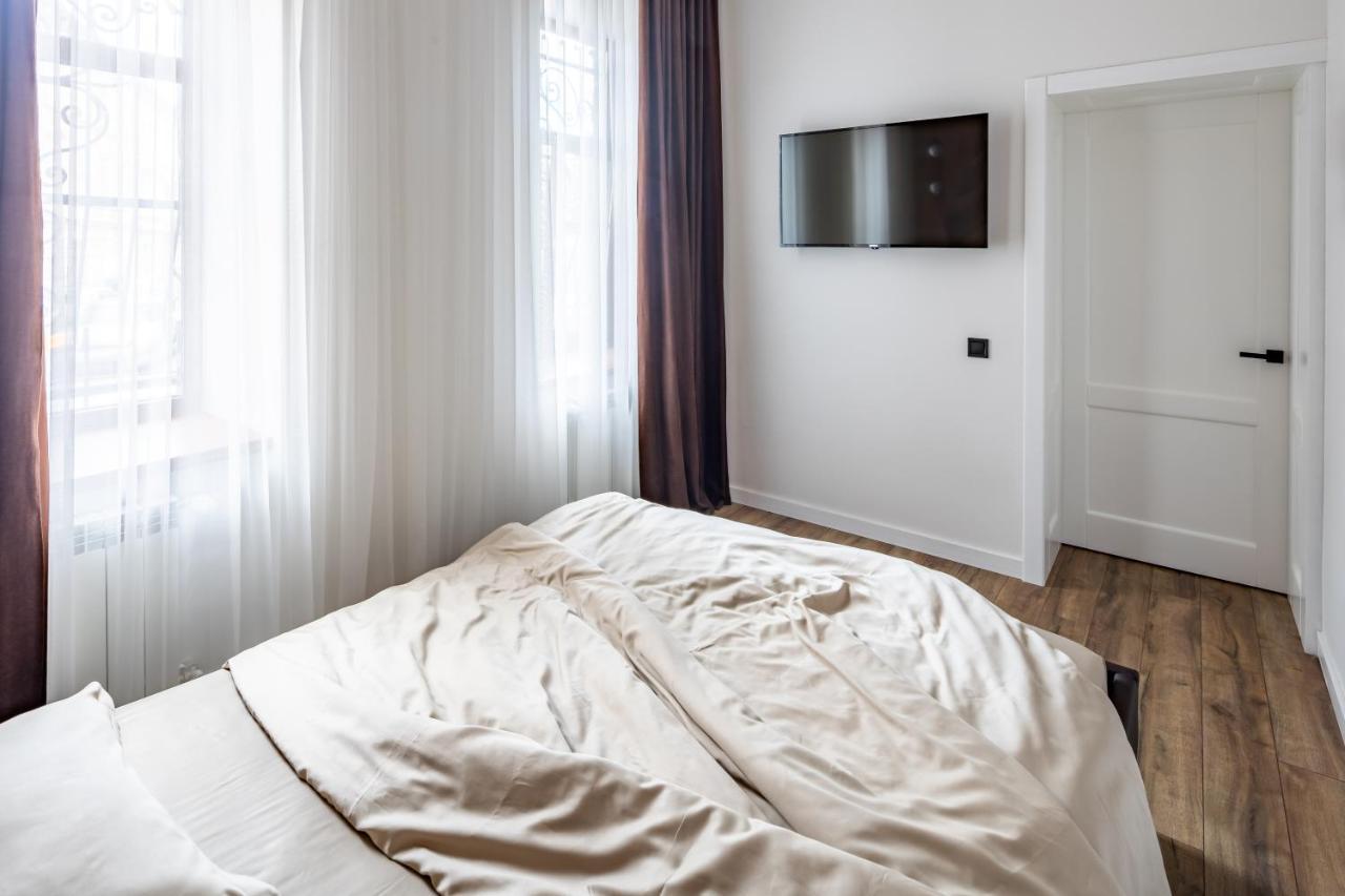 Romari Таманська 12 Apartment ลวีฟ ภายนอก รูปภาพ