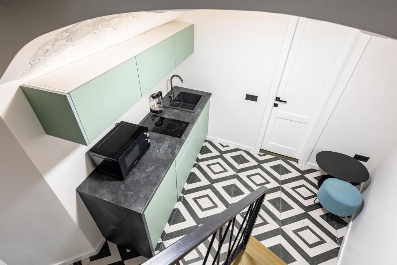Romari Таманська 12 Apartment ลวีฟ ภายนอก รูปภาพ